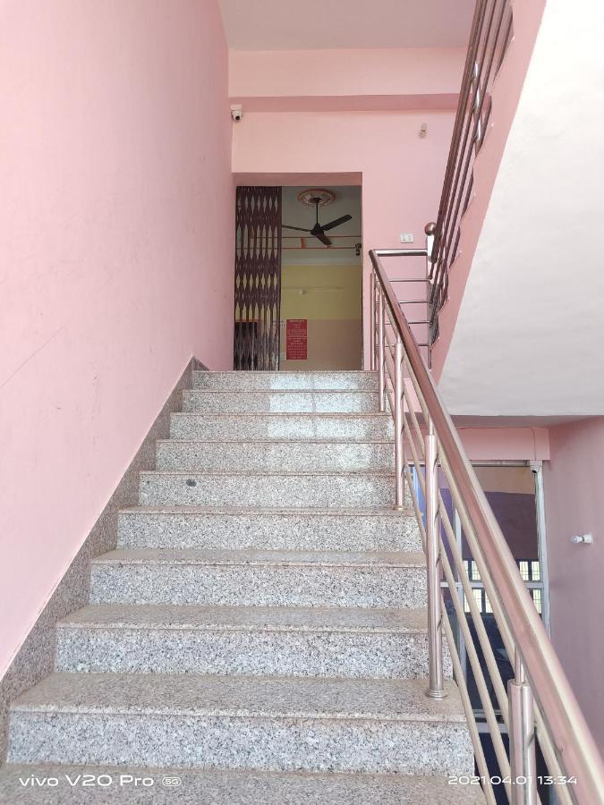 Hotel Purnima Palace Fatehpur  Екстериор снимка